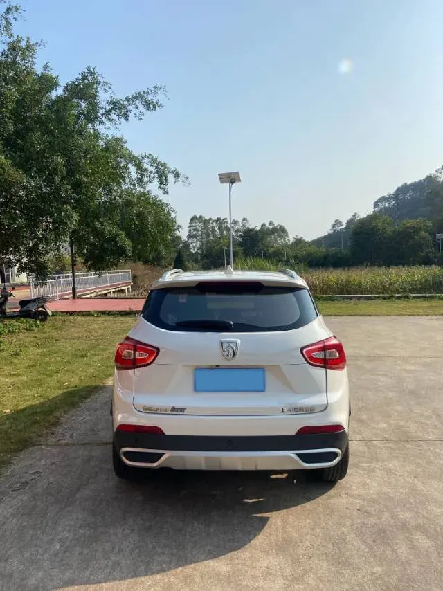 2017 BaoJun 310W 1.5L 105HP L4 6MT,autocango,china used car exporter,china ev exporter,chinese used car exporter,chinese used ev exporter