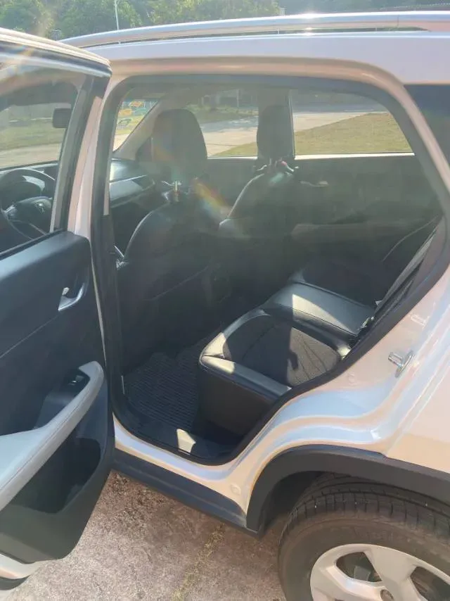 2017 BaoJun 310W 1.5L 105HP L4 6MT,autocango,china used car exporter,china ev exporter,chinese used car exporter,chinese used ev exporter