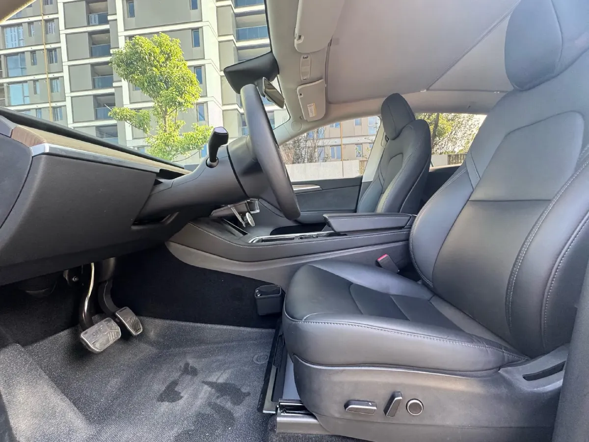 2022 Tesla Model Y BEV 60KWH,autocango,china used car exporter,china ev exporter,chinese used car exporter,chinese used ev exporter