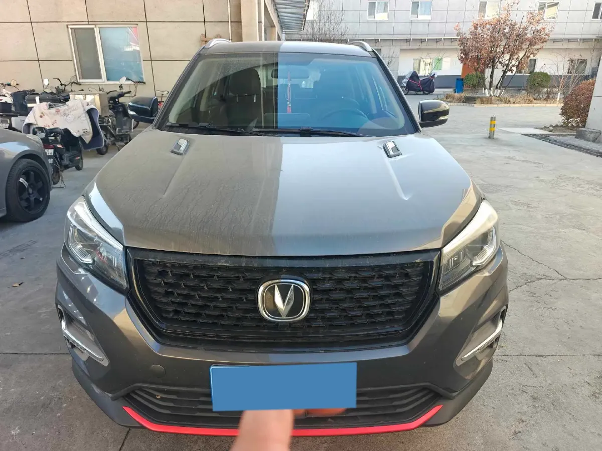 2021 ChangAn CS75 1.5T 178HP L4 7DCT,autocango,china used car exporter,china ev exporter,chinese used car exporter,chinese used ev exporter