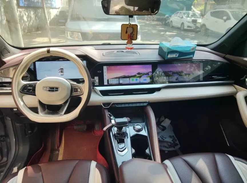 2021 Geely Monjaro 2.0T 218HP L4 7DCT,autocango,china used car exporter,china ev exporter,chinese used car exporter,chinese used ev exporter