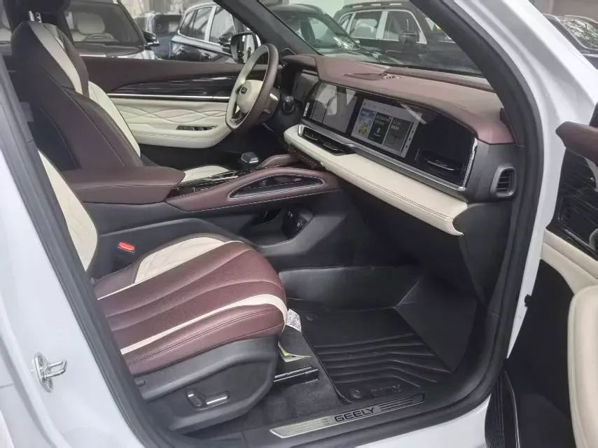 2021 Geely Monjaro 2.0T 218HP L4 7DCT,autocango,china used car exporter,china ev exporter,chinese used car exporter,chinese used ev exporter