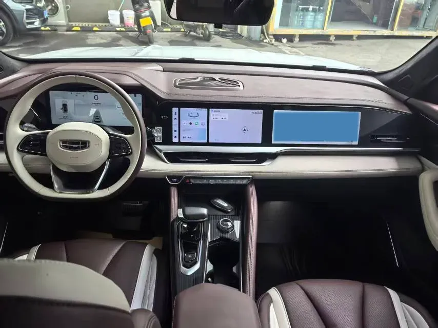 2021 Geely Monjaro 2.0T 218HP L4 7DCT,autocango,china used car exporter,china ev exporter,chinese used car exporter,chinese used ev exporter