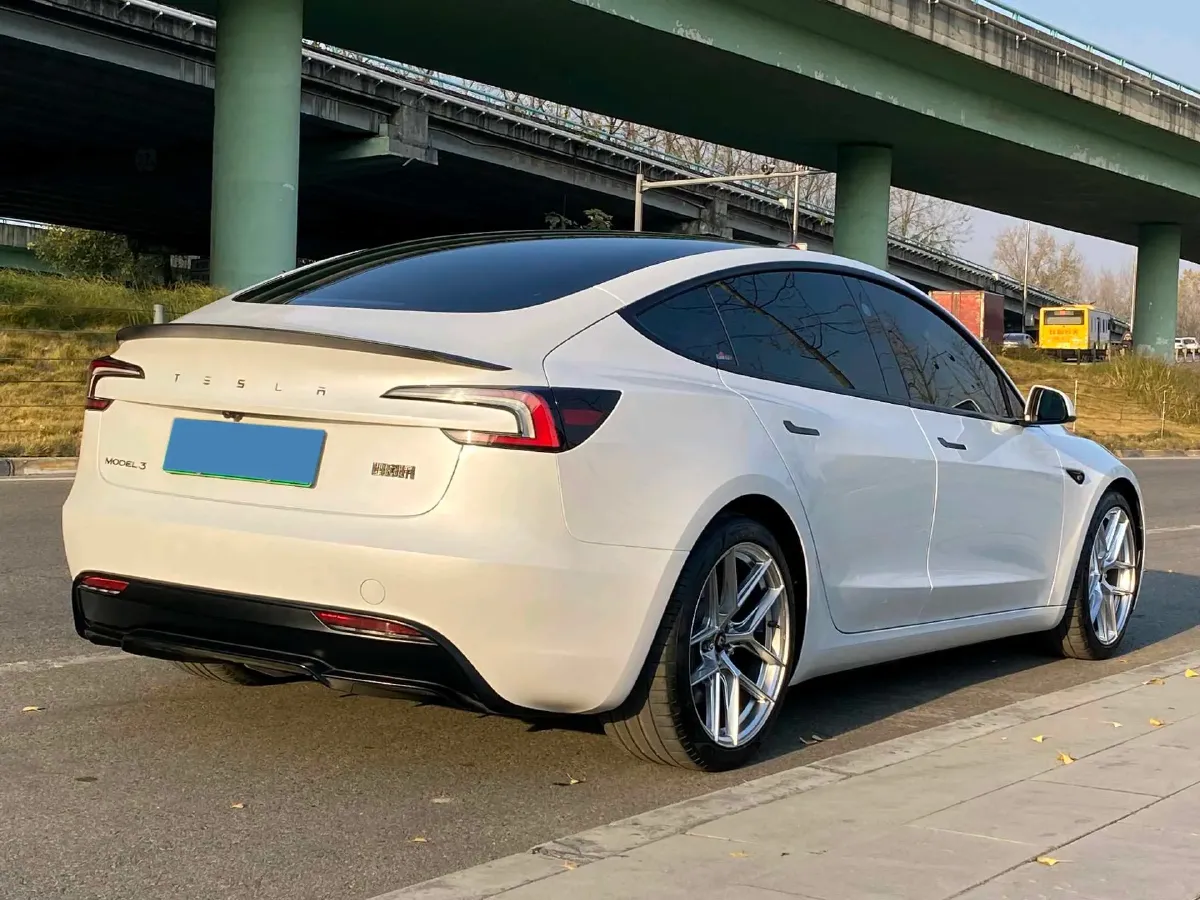 2024 Audi Q3 2.0T 220HP L4 7DCT,autocango,china used car exporter,china ev exporter,chinese used car exporter,chinese used ev exporter