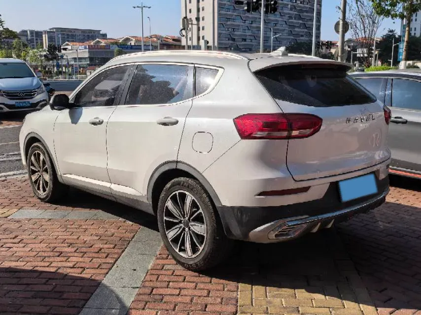 2021 Haval H6 1.5T 150HP L4 7DCT,autocango,china used car exporter,china ev exporter,chinese used car exporter,chinese used ev exporter