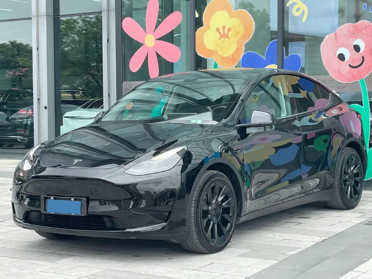 2022 Tesla Model Y BEV 60KWH
