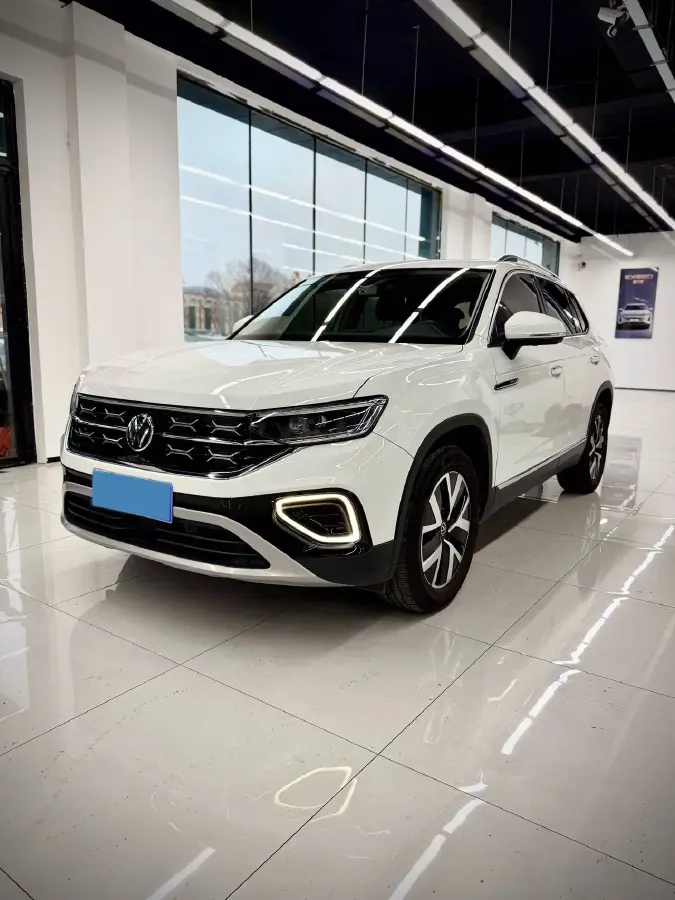 2023 Volkswagen Tayron 1.4T 150HP L4 7DCT