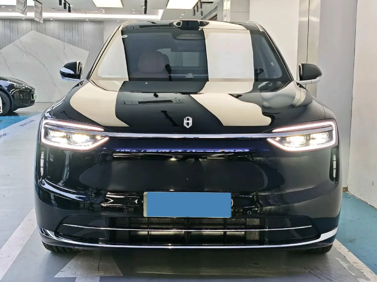 2026 AITO AITO M7 REEV 160HP REEV,autocango,china used car exporter,china ev exporter,chinese used car exporter,chinese used ev exporter