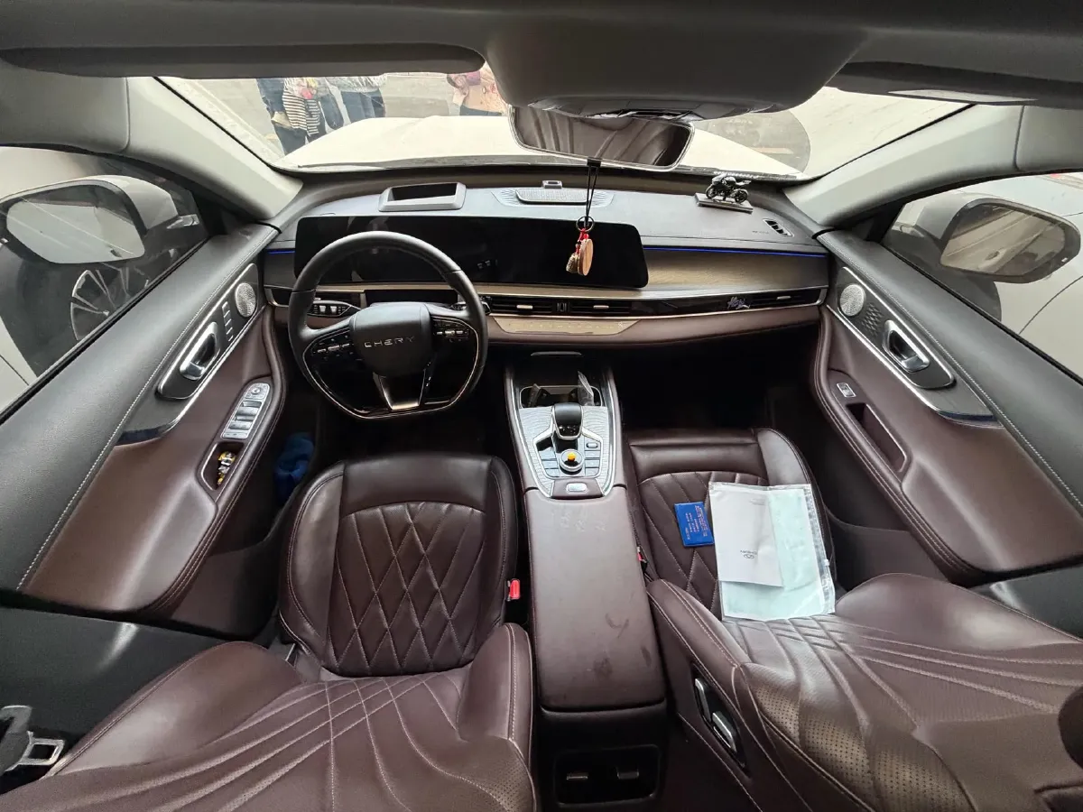 2024 Chery Tiggo 8 PRO 2.0T 254HP L4 7DCT,autocango,china used car exporter,china ev exporter,chinese used car exporter,chinese used ev exporter