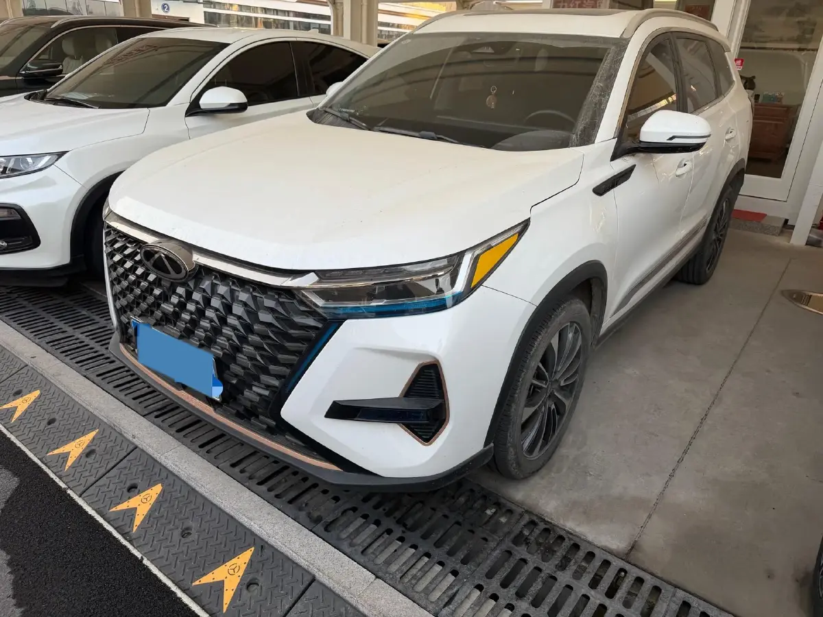 2024 Chery Tiggo 8 PRO 2.0T 254HP L4 7DCT