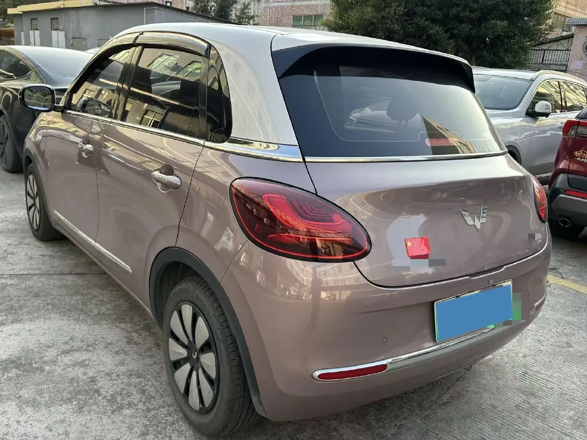 2023 WuLing BinGuo BEV 31.9KWH,autocango,china used car exporter,china ev exporter,chinese used car exporter,chinese used ev exporter
