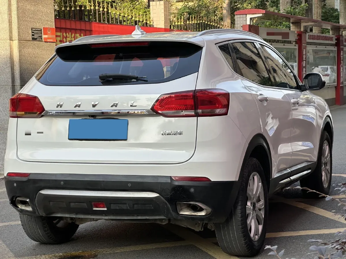 2019 Haval H4 1.5T 169HP L4 7DCT,autocango,china used car exporter,china ev exporter,chinese used car exporter,chinese used ev exporter