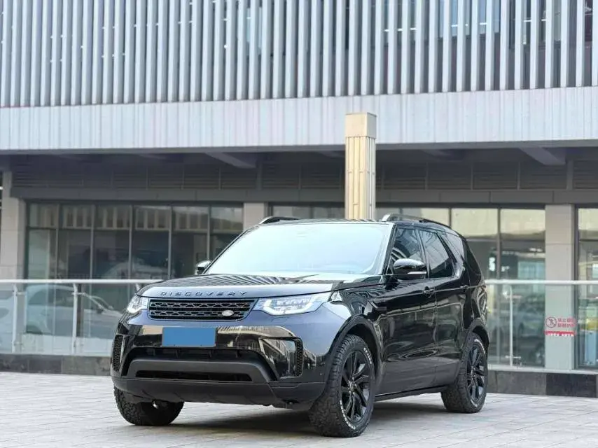 2018 Land Rover Discovery 2.0T 300HP L4 8AT