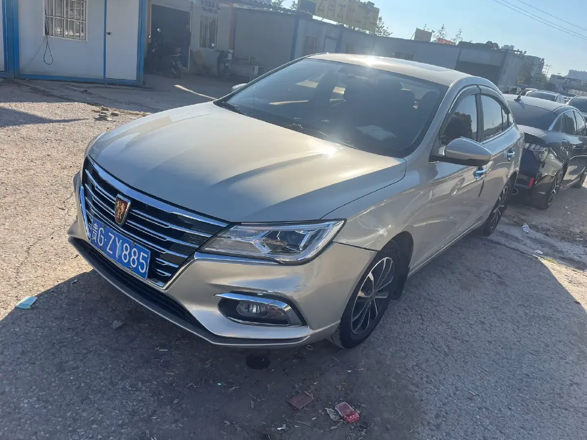 2020 Roewe i5 1.5L 120HP L4 5MT