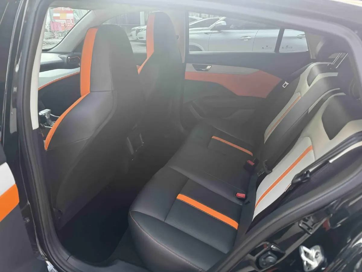 2023 DongFeng Aeolus YiXuan 1.5L 125HP L4 6DCT,autocango,china used car exporter,china ev exporter,chinese used car exporter,chinese used ev exporter