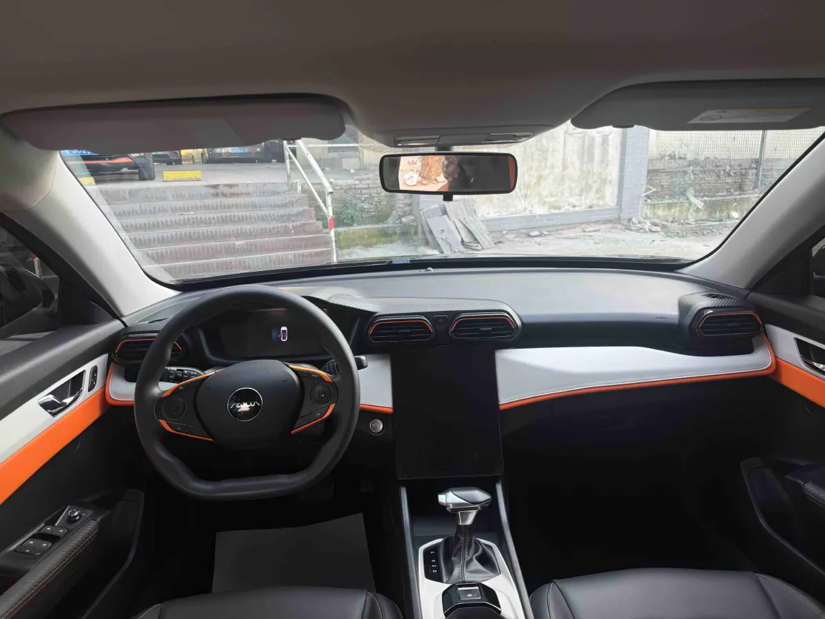 2023 DongFeng Aeolus YiXuan 1.5L 125HP L4 6DCT,autocango,china used car exporter,china ev exporter,chinese used car exporter,chinese used ev exporter