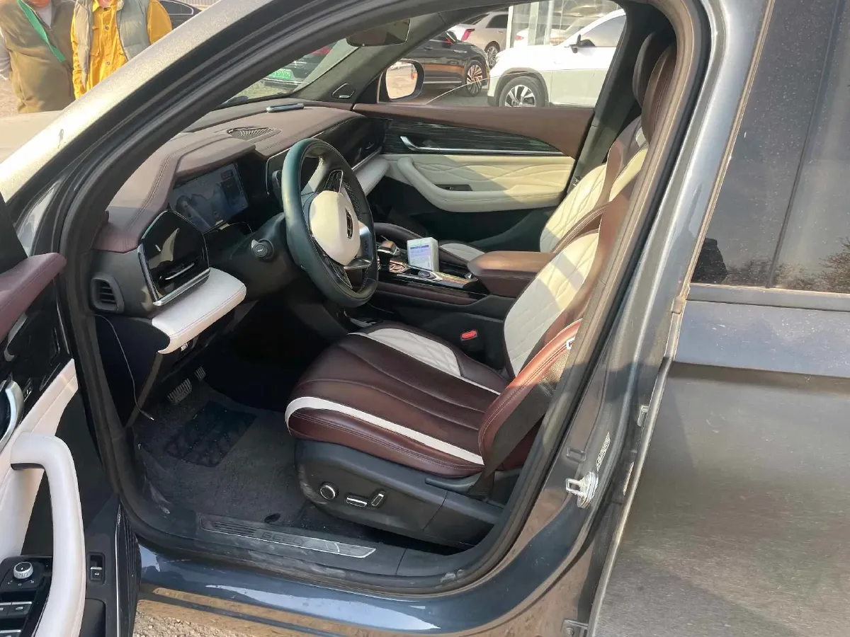 2021 Geely Monjaro 2.0T 238HP L4 8AT,autocango,china used car exporter,china ev exporter,chinese used car exporter,chinese used ev exporter