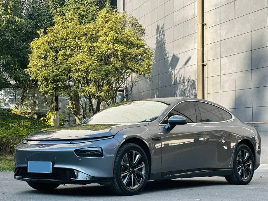 2020 DS 7 1.6T 215HP L4 8AT