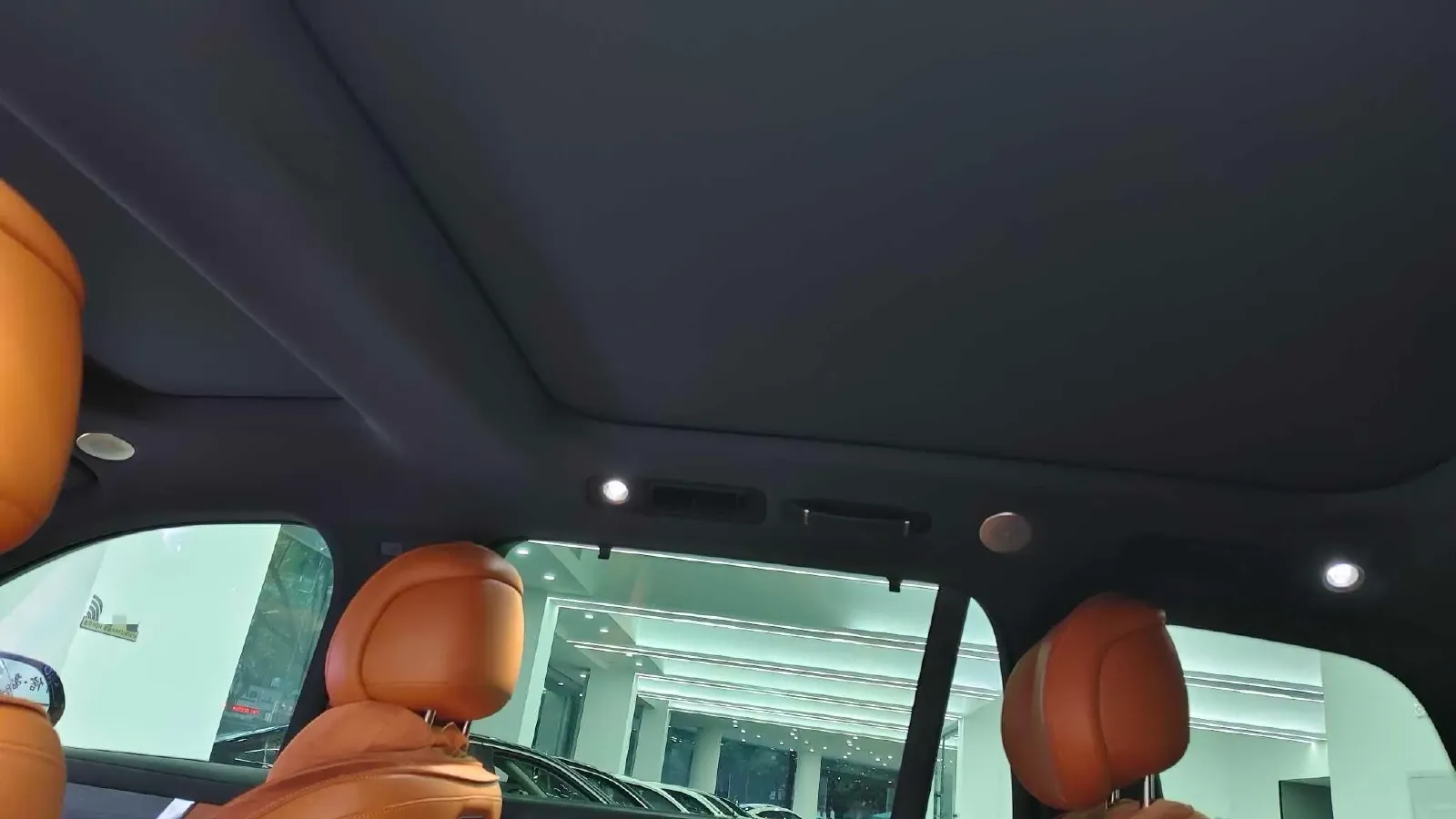 2024 AITO AITO M9 1.5T 152HP L4 REEV 42KWH,autocango,china used car exporter,china ev exporter,chinese used car exporter,chinese used ev exporter