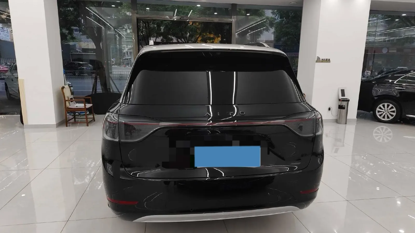 2024 AITO AITO M9 1.5T 152HP L4 REEV 42KWH,autocango,china used car exporter,china ev exporter,chinese used car exporter,chinese used ev exporter