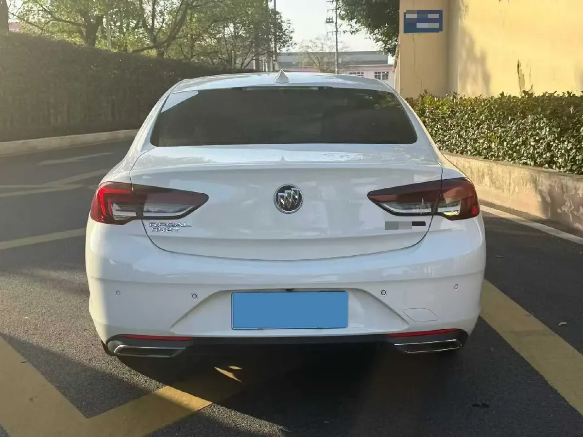2020 Buick Regal 1.5T 169HP L4 9AT,autocango,china used car exporter,china ev exporter,chinese used car exporter,chinese used ev exporter