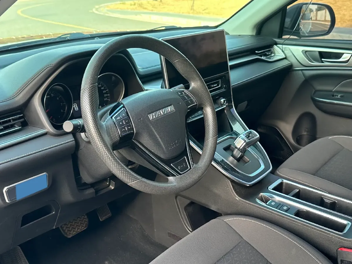 2021 Haval M6 1.5T 150HP L4 7DCT,autocango,china used car exporter,china ev exporter,chinese used car exporter,chinese used ev exporter