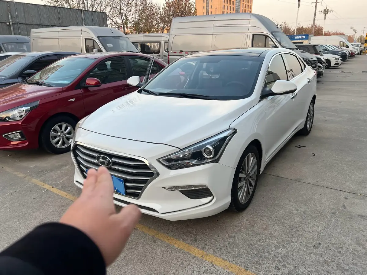 2019 Hyundai Mistra 1.8L 143HP L4 6AT