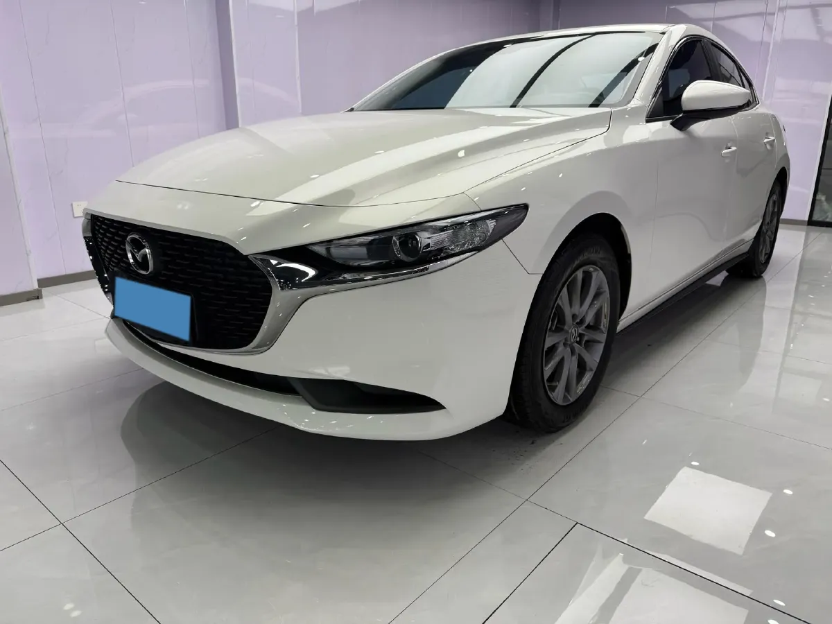 2022 Mazda 3 Axela 1.5L 117HP L4 6AT,autocango,china used car exporter,china ev exporter,chinese used car exporter,chinese used ev exporter