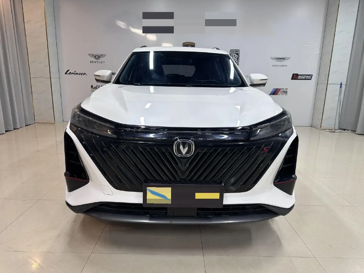 2022 ChangAn CS75 Plus 1.5T 188HP L4 8AT,autocango,china used car exporter,china ev exporter,chinese used car exporter,chinese used ev exporter