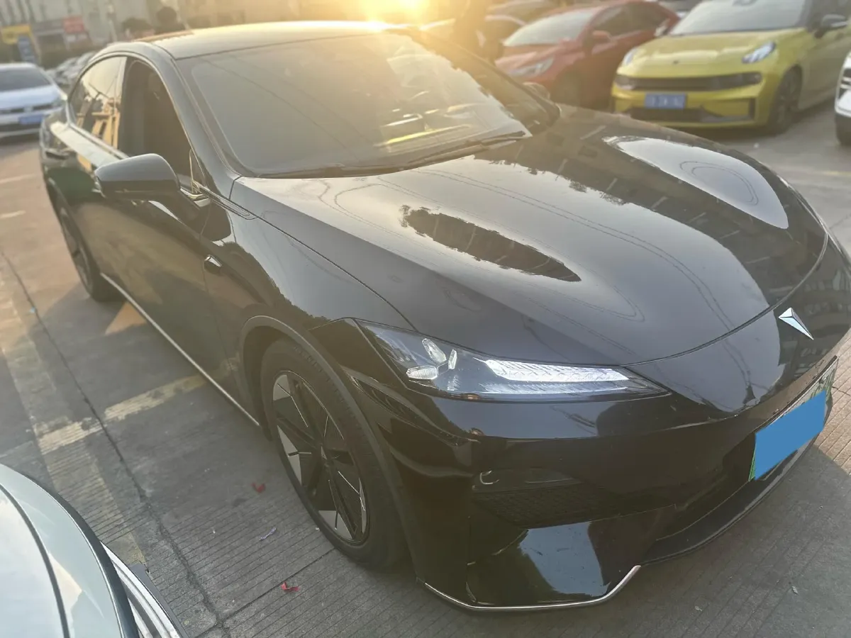 2022 DongFeng Forthing LingZhi EV BEV 68.4KWH,autocango,china used car exporter,china ev exporter,chinese used car exporter,chinese used ev exporter