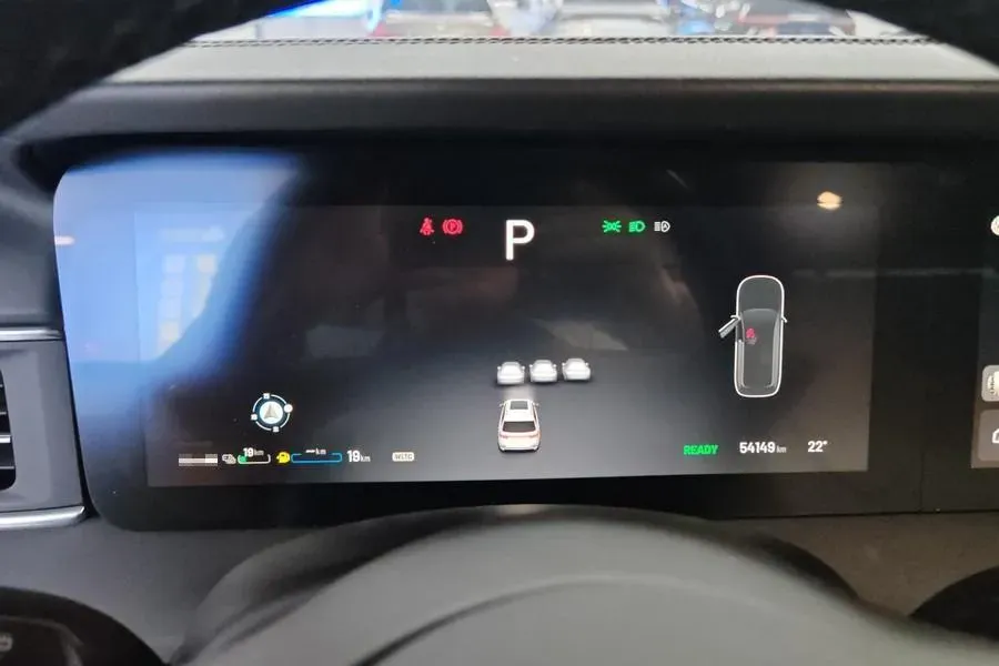 2020 Li ONE Range Extended 131HP REEV 40.5KWH,autocango,china used car exporter,china ev exporter,chinese used car exporter,chinese used ev exporter