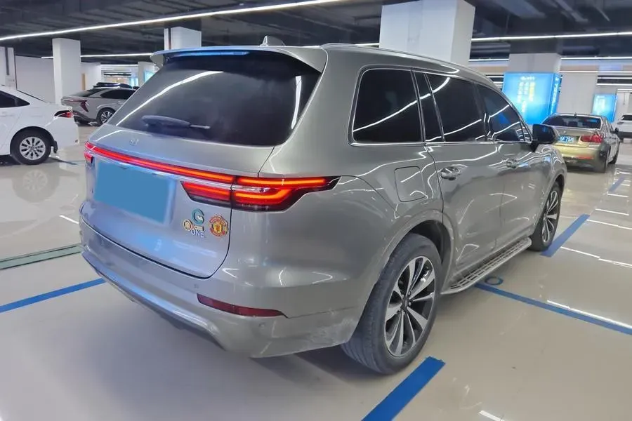 2020 Li ONE Range Extended 131HP REEV 40.5KWH,autocango,china used car exporter,china ev exporter,chinese used car exporter,chinese used ev exporter