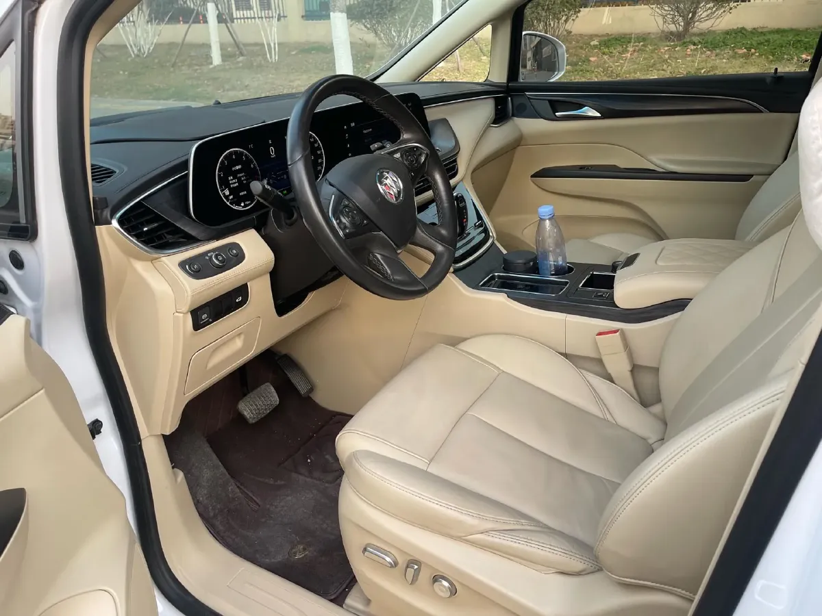 2022 Buick GL8 2.0T 237HP L4 9AT,autocango,china used car exporter,china ev exporter,chinese used car exporter,chinese used ev exporter