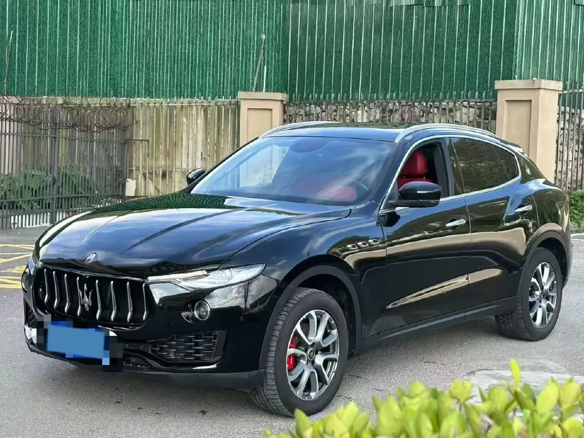 2019 Maserati Levante 3.0T 350HP V6 8AT,autocango,china used car exporter,china ev exporter,chinese used car exporter,chinese used ev exporter