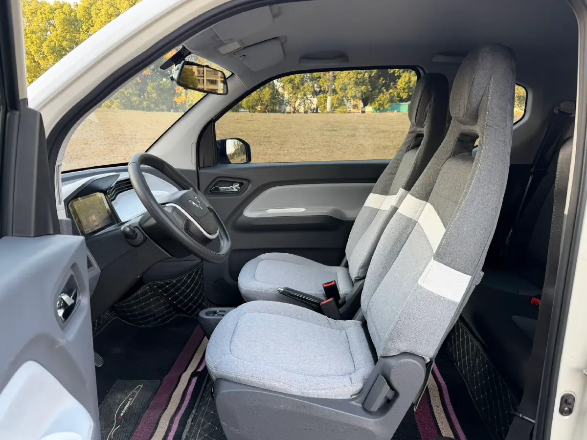 2021 WuLing HongGuang MINI EV BEV 13.9KWH,autocango,china used car exporter,china ev exporter,chinese used car exporter,chinese used ev exporter