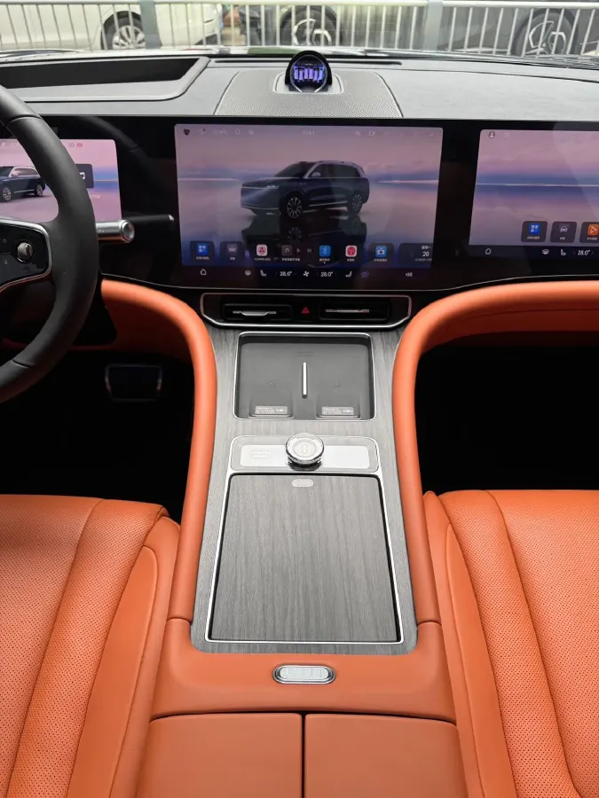 2024 AITO AITO M9 1.5T 152HP L4 REEV 42KWH,autocango,china used car exporter,china ev exporter,chinese used car exporter,chinese used ev exporter