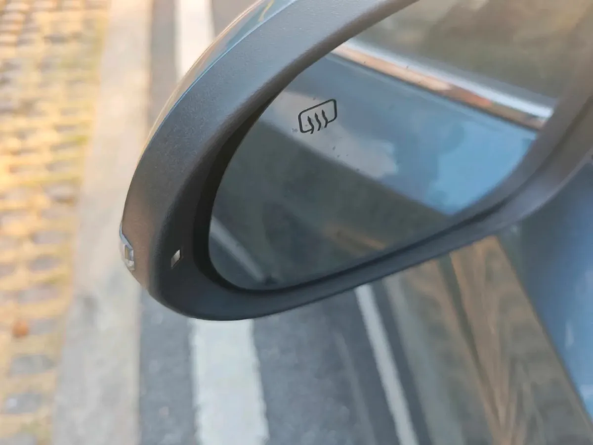 2022 ChangAn Raeton CC 1.5T 188HP L4 7DCT,autocango,china used car exporter,china ev exporter,chinese used car exporter,chinese used ev exporter