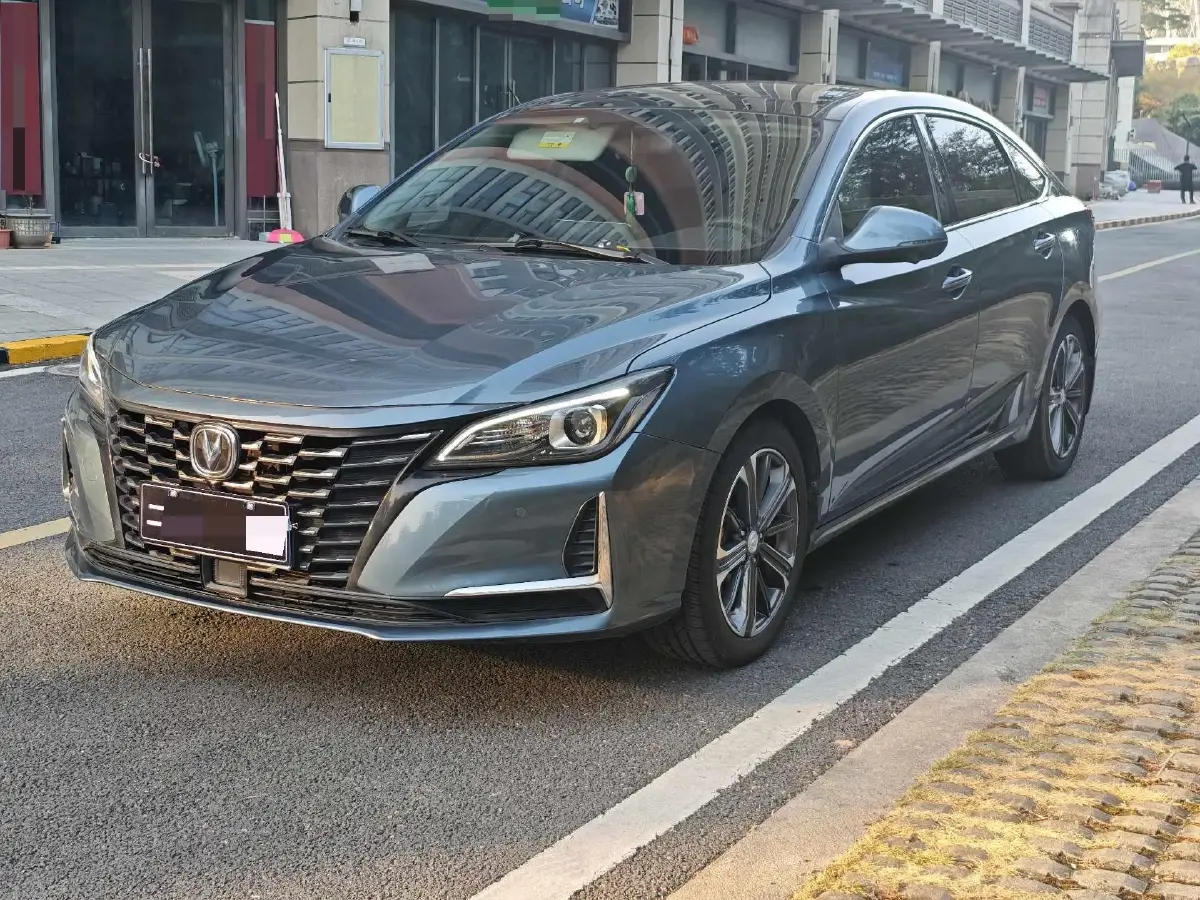 2022 ChangAn Raeton CC 1.5T 188HP L4 7DCT