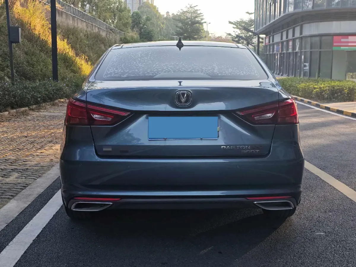 2022 ChangAn Raeton CC 1.5T 188HP L4 7DCT,autocango,china used car exporter,china ev exporter,chinese used car exporter,chinese used ev exporter