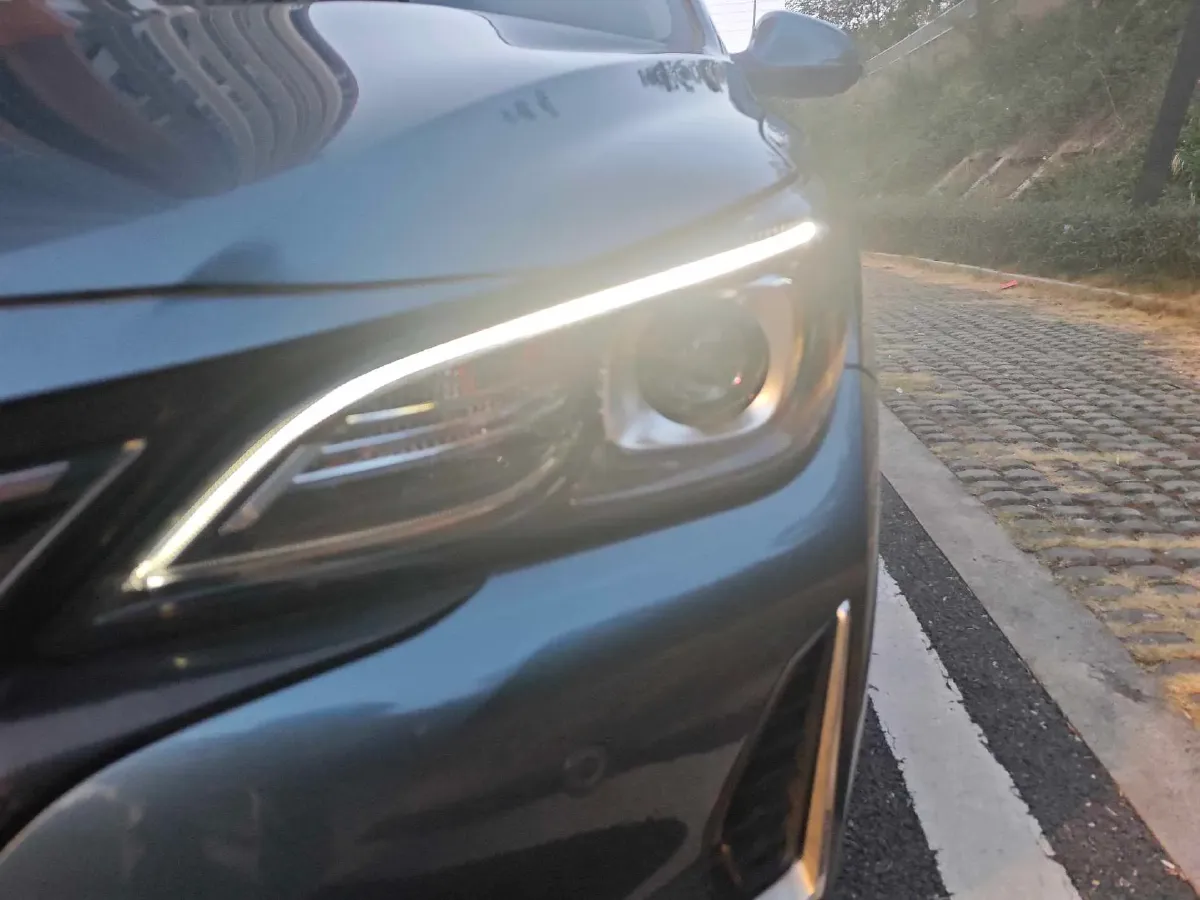 2022 ChangAn Raeton CC 1.5T 188HP L4 7DCT,autocango,china used car exporter,china ev exporter,chinese used car exporter,chinese used ev exporter