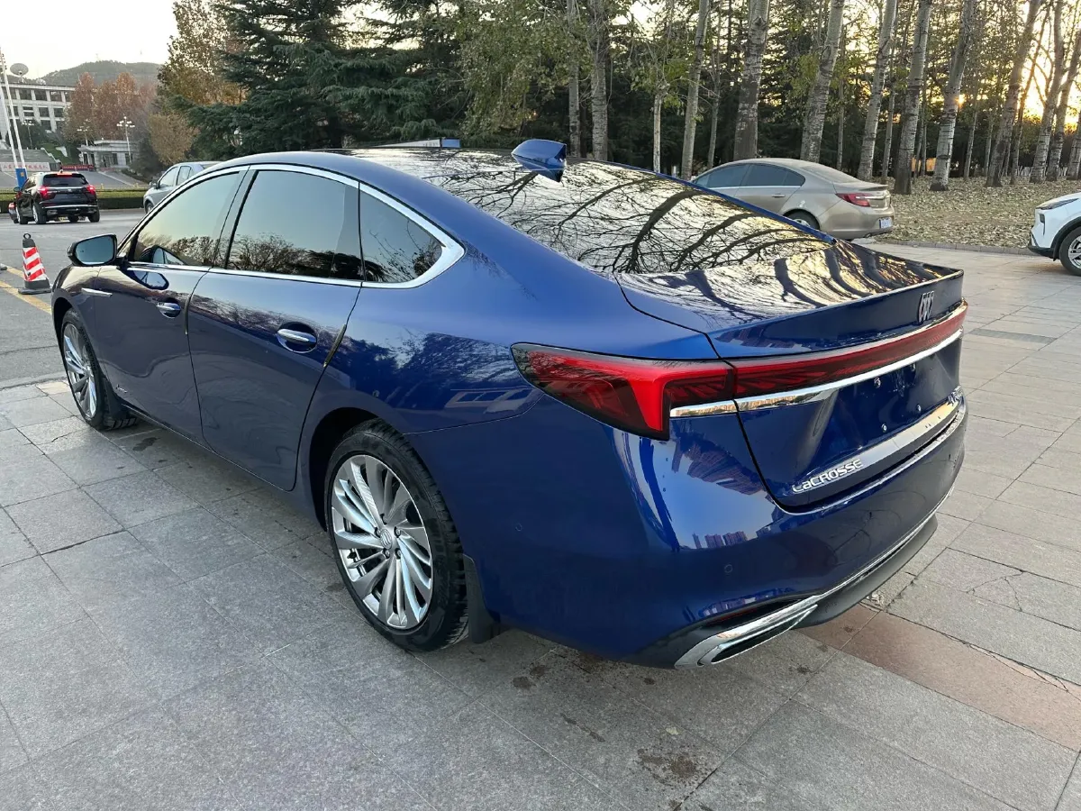 2023 Buick Larcosse 2.0T 237HP L4 9AT,autocango,china used car exporter,china ev exporter,chinese used car exporter,chinese used ev exporter
