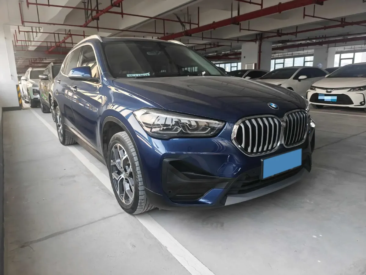 2022 BMW X1 1.5T 140HP L3 7DCT,autocango,china used car exporter,china ev exporter,chinese used car exporter,chinese used ev exporter