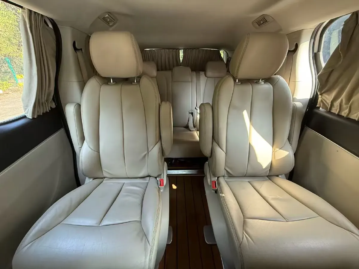 2021 Buick GL8 2.0T 237HP L4 9AT,autocango,china used car exporter,china ev exporter,chinese used car exporter,chinese used ev exporter