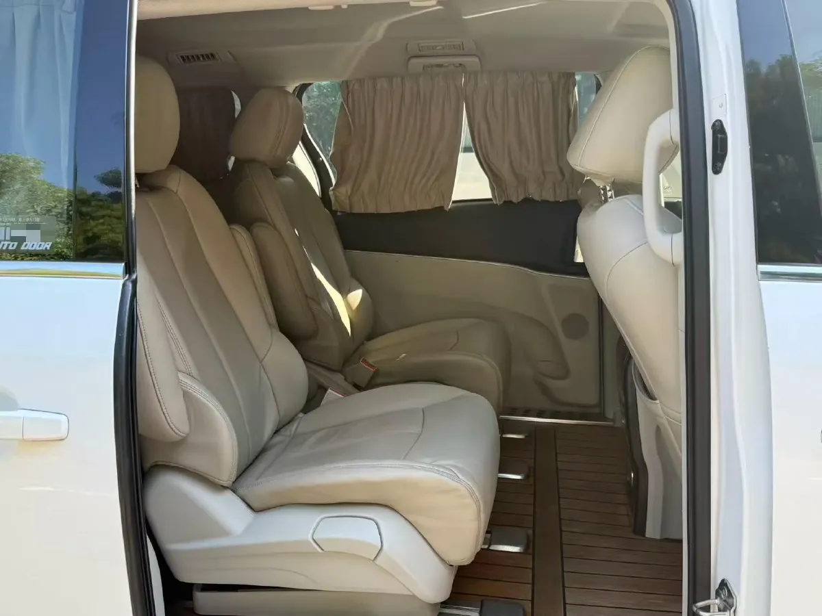 2021 Buick GL8 2.0T 237HP L4 9AT,autocango,china used car exporter,china ev exporter,chinese used car exporter,chinese used ev exporter