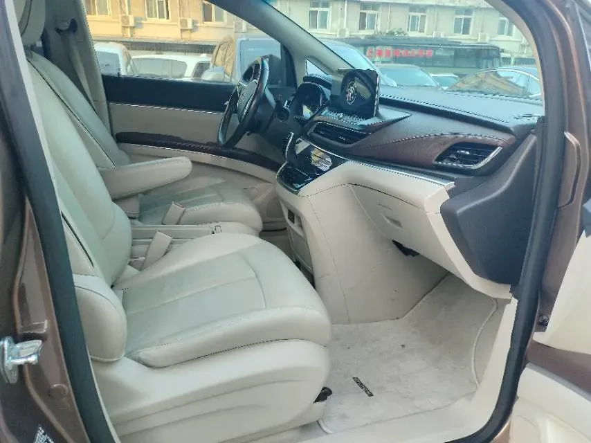 2021 Buick GL8 2.0T 237HP L4 9AT,autocango,china used car exporter,china ev exporter,chinese used car exporter,chinese used ev exporter