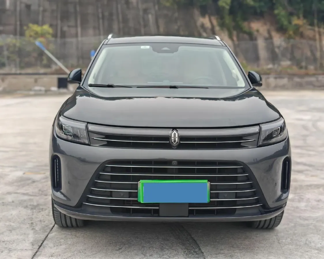 2022 Volvo S60 2.0T 197HP L4 8AT,autocango,china used car exporter,china ev exporter,chinese used car exporter,chinese used ev exporter