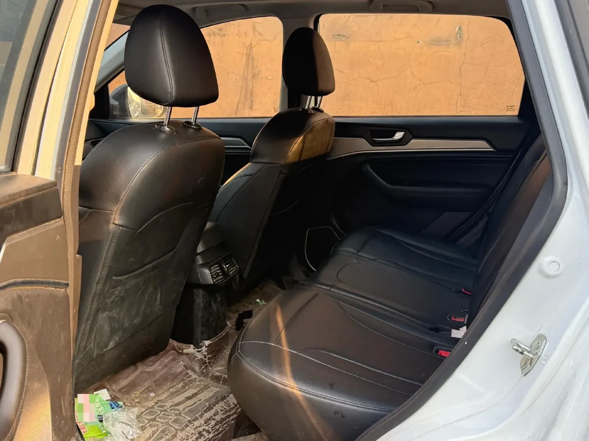 2018 Haval H6 1.5T 150HP L4 6MT,autocango,china used car exporter,china ev exporter,chinese used car exporter,chinese used ev exporter