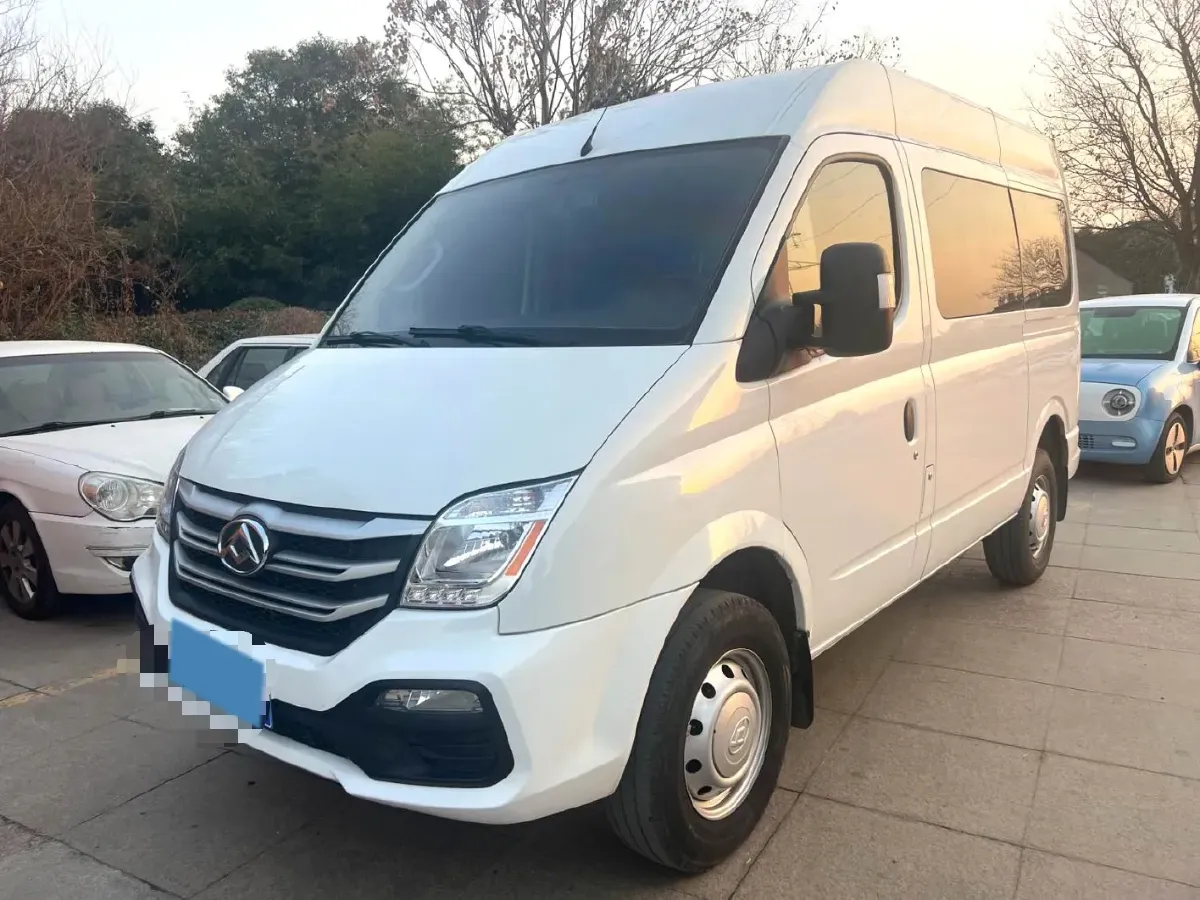2024 SinoTruck VGV PioneerV 2.0T 140HP L4 6MT,autocango,china used car exporter,china ev exporter,chinese used car exporter,chinese used ev exporter