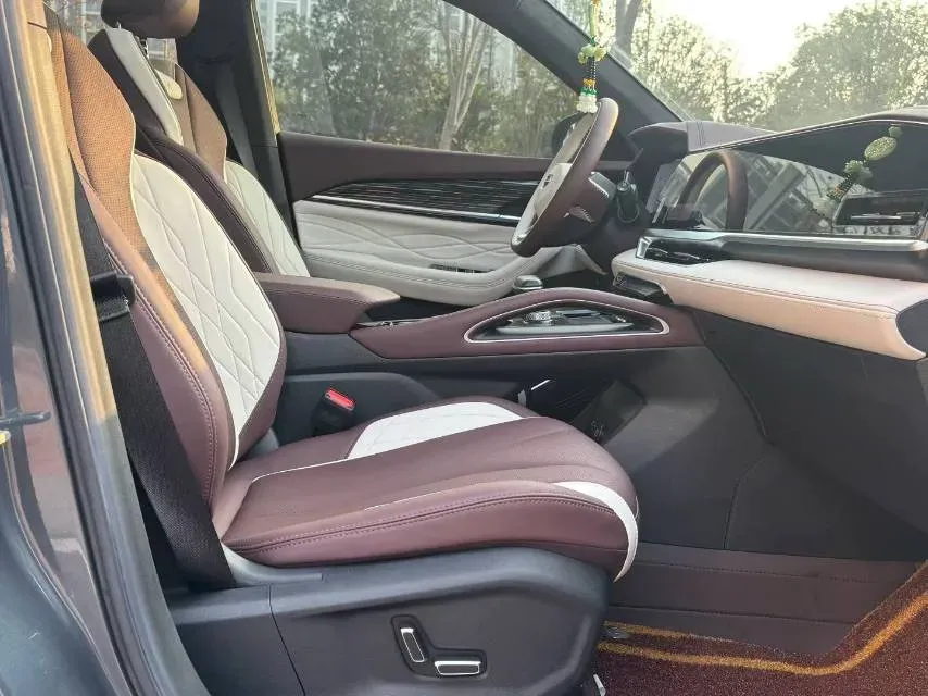 2024 Geely Monjaro 2.0T 238HP L4 8AT,autocango,china used car exporter,china ev exporter,chinese used car exporter,chinese used ev exporter