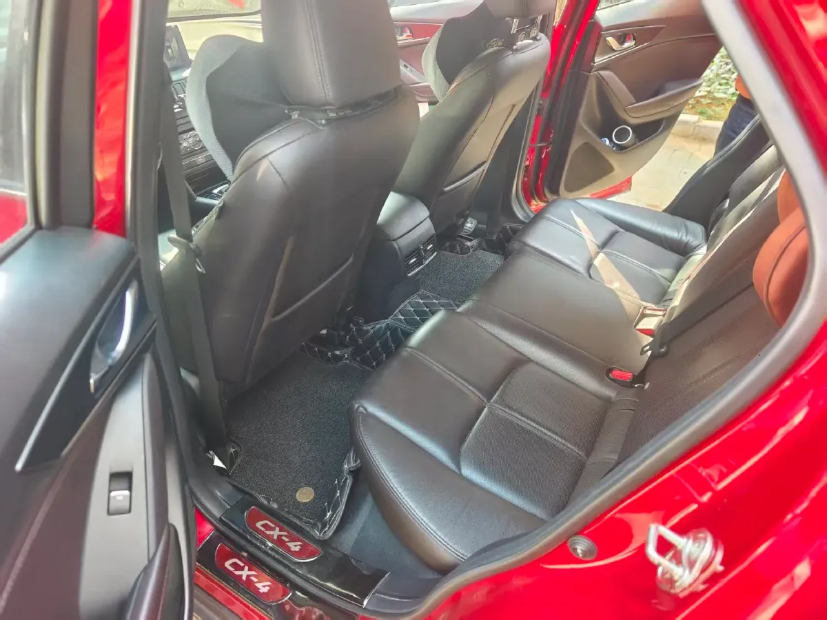 2020 Mazda CX-4 2.0L 158HP L4 6AT,autocango,china used car exporter,china ev exporter,chinese used car exporter,chinese used ev exporter